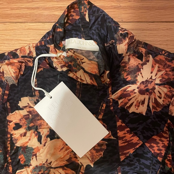 Ulla Johnson flower top - Picture 2 of 4